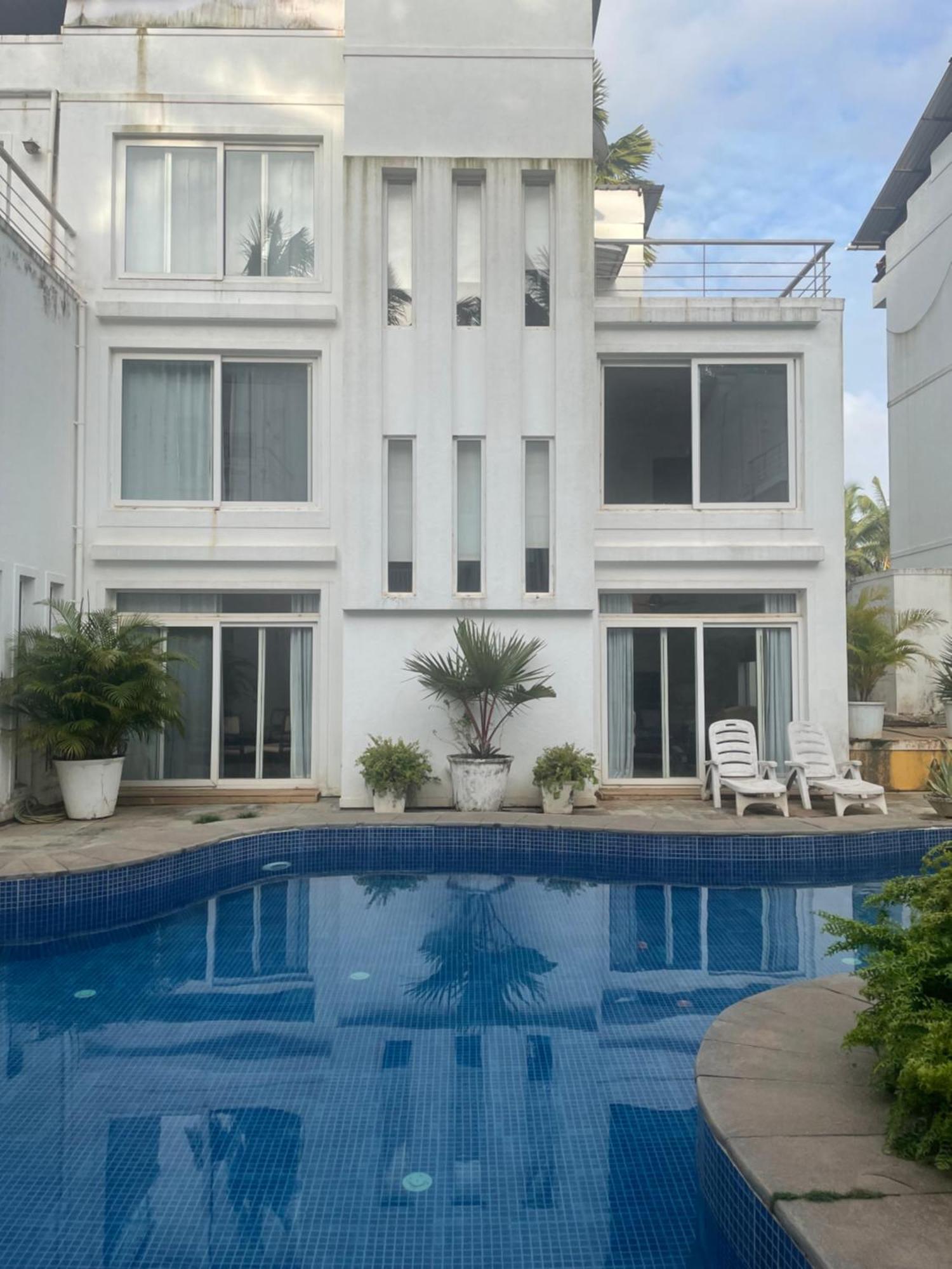 Villa M - Jia 4 Candolim Goa 3Bhk, Pool Facing, Near Beach, Free Breakfast, Free Wifi And Prime Location Aguada Kültér fotó